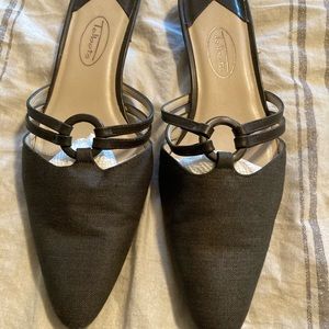 Talbots gray linen shoes